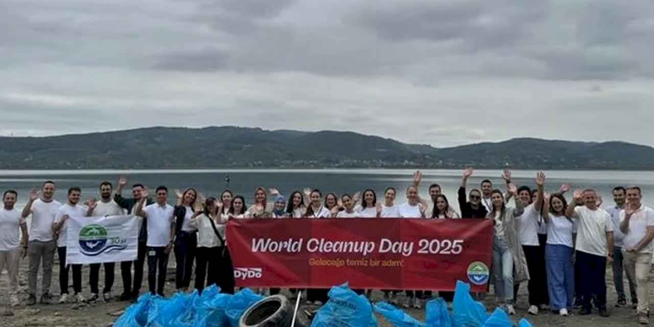 Dünya Temizlik Günü’nde sahillerde 474 Kg atık ve 12.800 izmarit toplandı