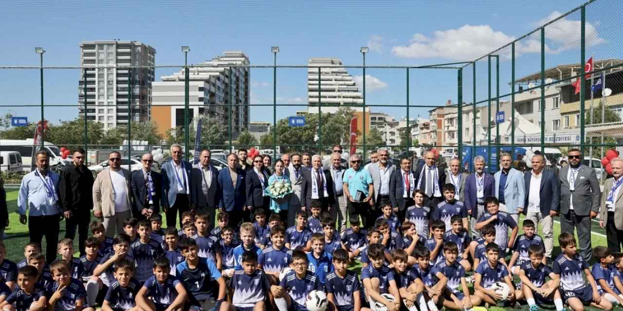 Bozbey gençleri kırmadı, spor yaşam alanı yaptı