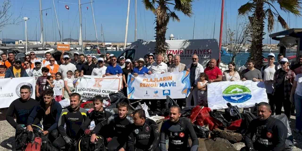 Urla'da kıyı ve deniz temizliği yapıldı.. Araba lastiği bile çıktı!