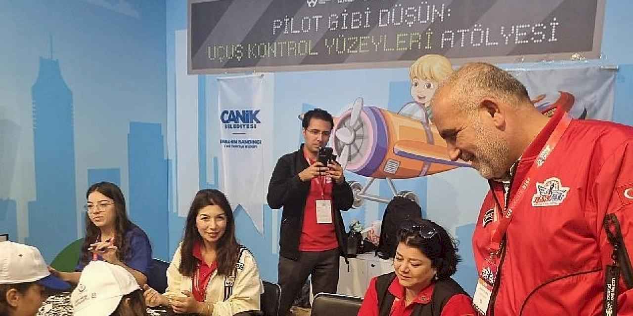 Başkan İbrahim Sandıkçı TEKNOFEST İstanbul'da Gençlerle Buluştu