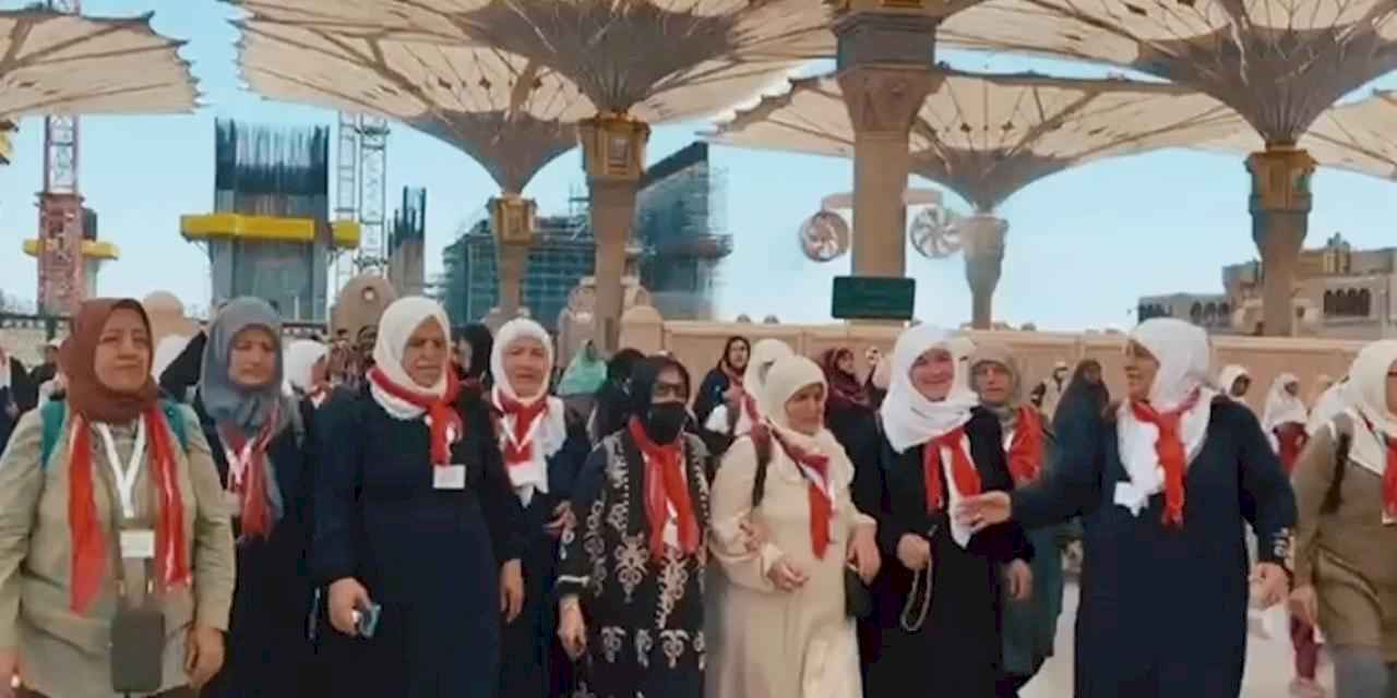 Şehit yakınları umreden döndü