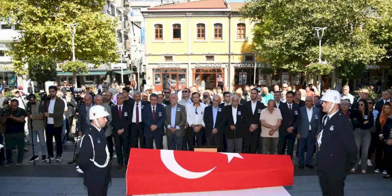 Trabzon’un eski belediye başkanı son yolculuğuna uğurlandı