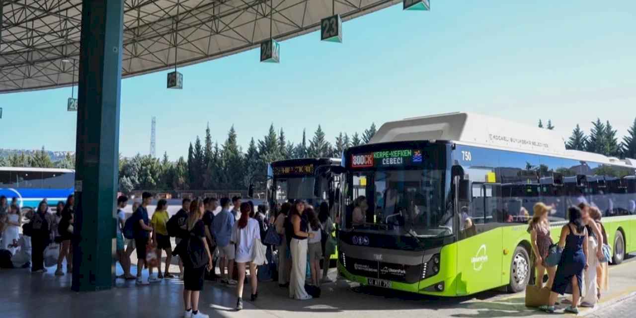 Kocaeli Büyükşehir’in 800CK hattı 105 bin yolcuyla rekor kırdı