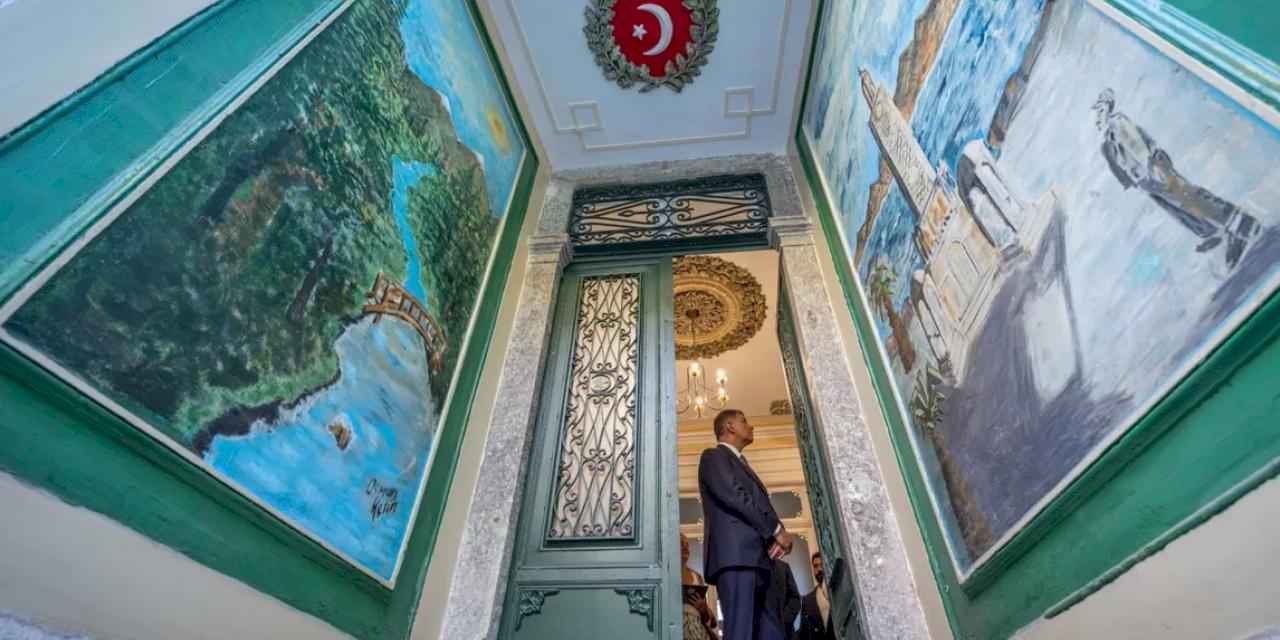 İzmir’in tarihi yapıları gün yüzüne çıkıyor