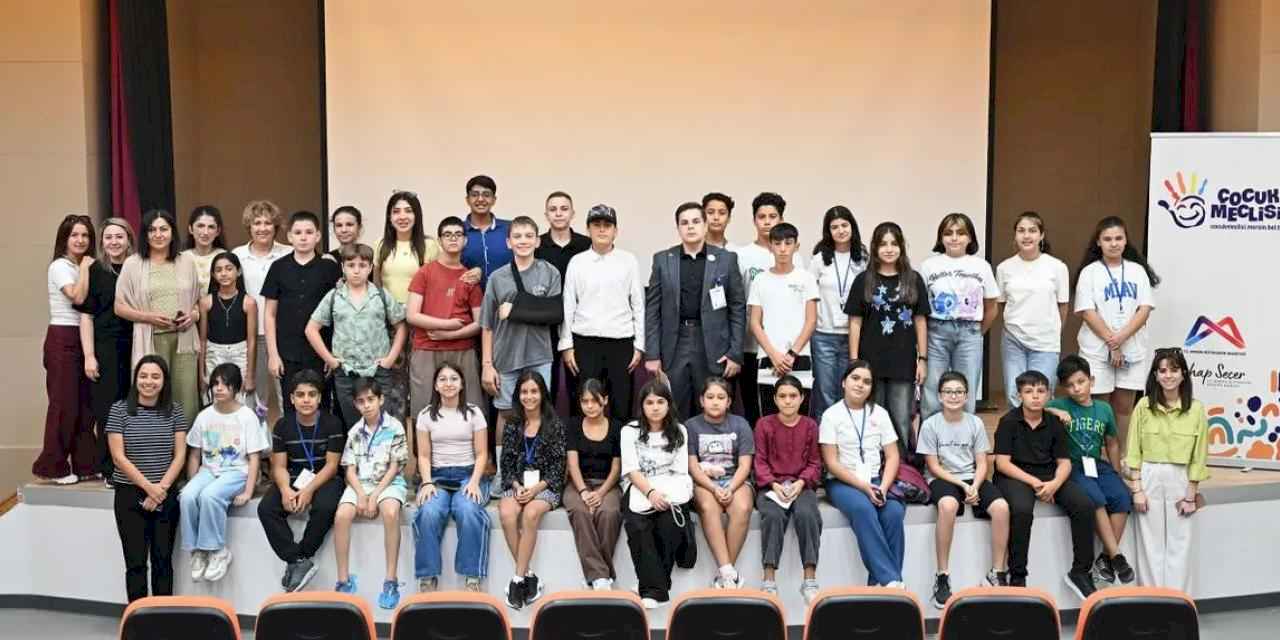 Mersinli çocuklar mecliste buluştu