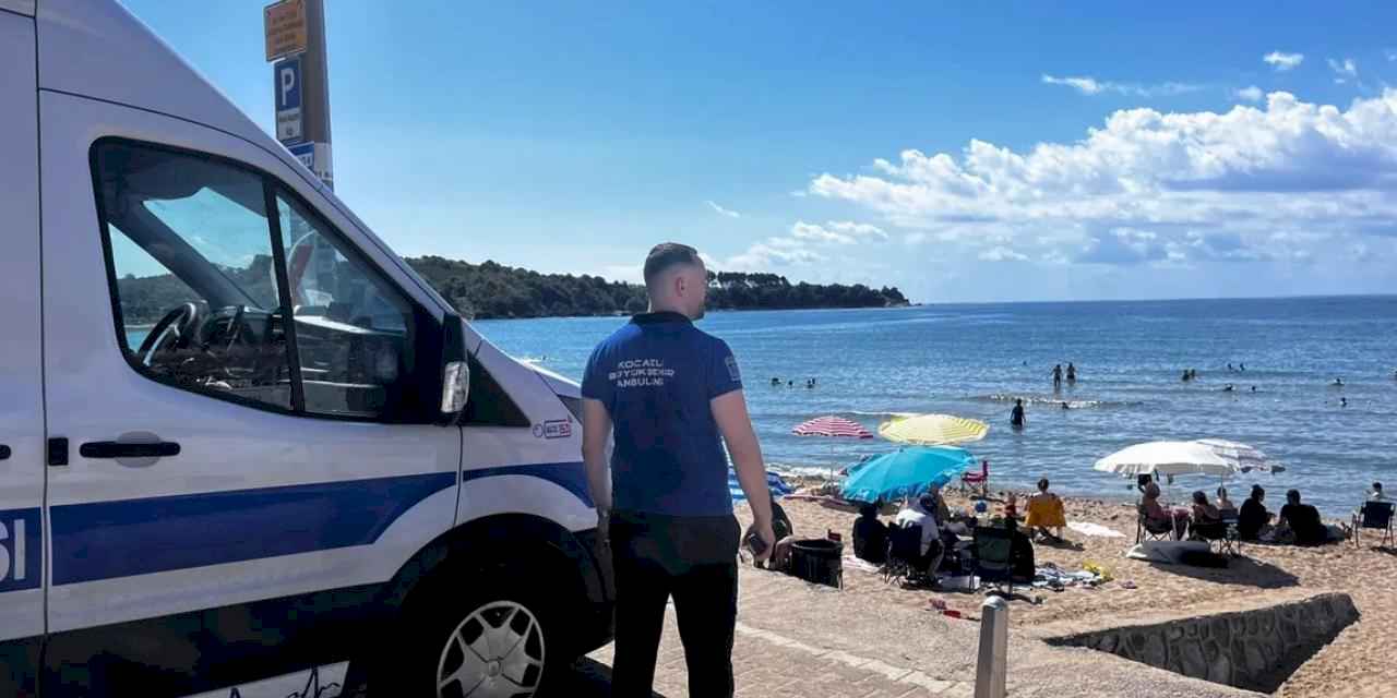 Nakil Ambulans Kocaeli sahillerindeki nöbetini tamamladı