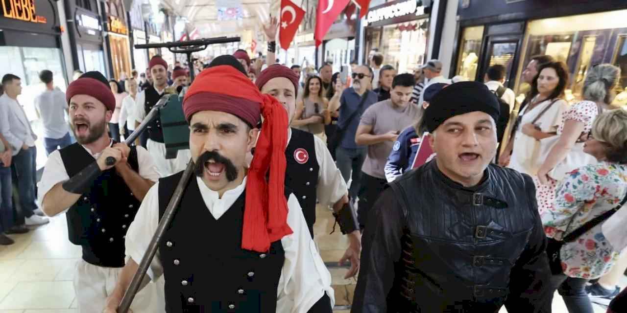 İstanbul'da tulumbacılar seremonisine büyük ilgi