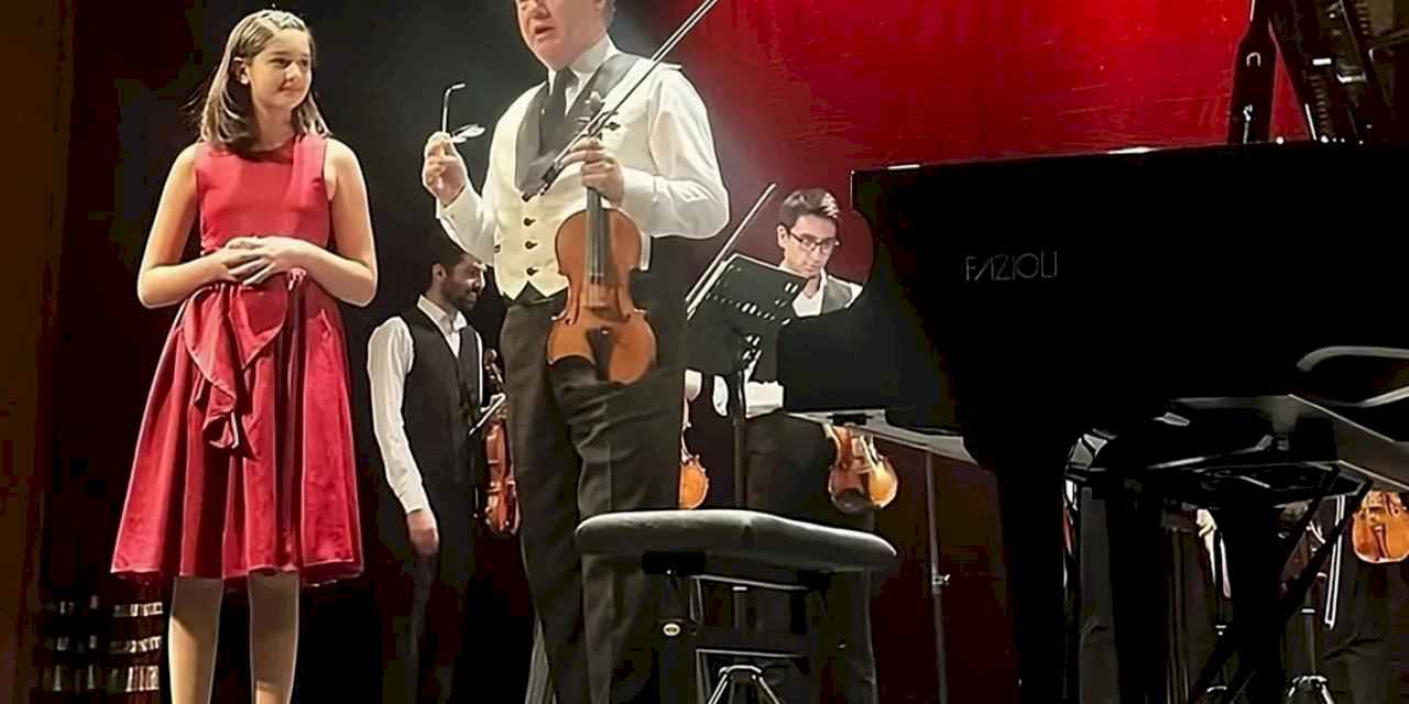 Genç Yetenek Elif Naz Ertuğrul'dan iki önemli gelişme