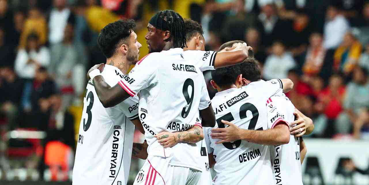 Zecorner Kayserispor 0-4 Beşiktaş (Maç Sonucu) Kartal Kayseri'de coştu!