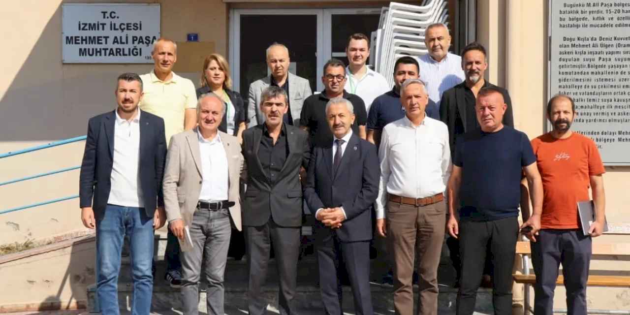 Kocaeli İzmit’te mahalle ziyaretleri sürüyor