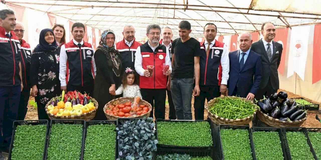 Bakan Yumaklı Şile’de üreticilerle buluştu