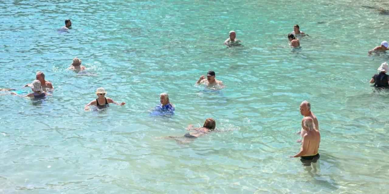 Emeklilerin deniz keyfi