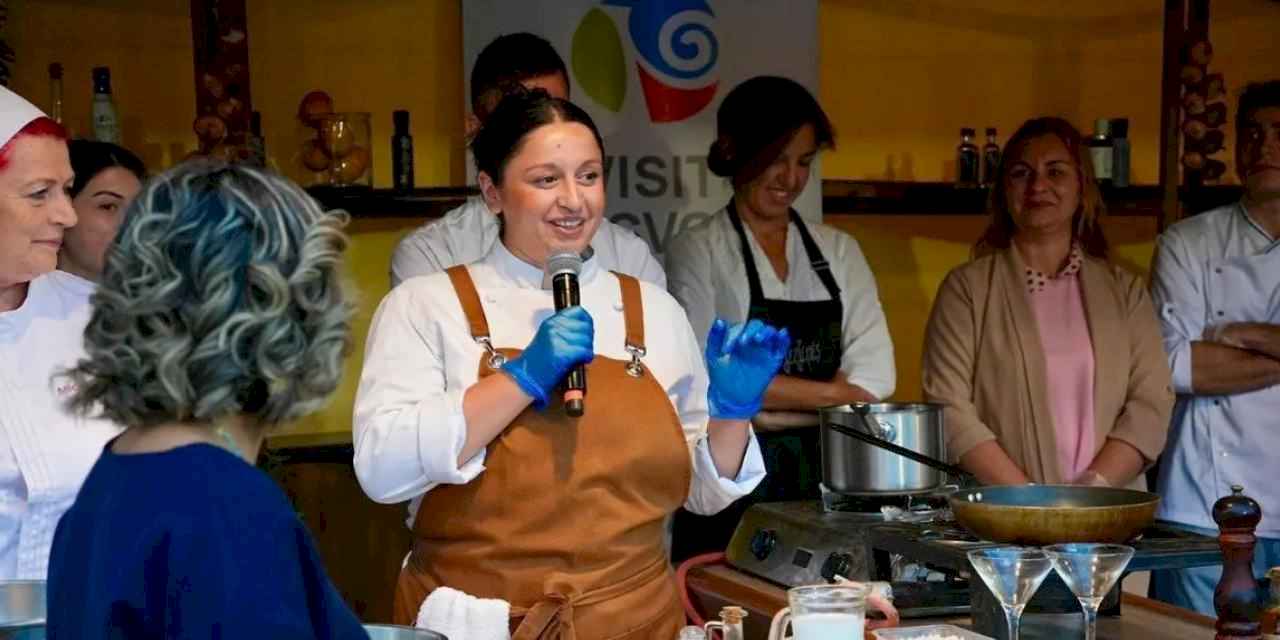 Türk-Yunan vatandaşları Midilli'de buluştu