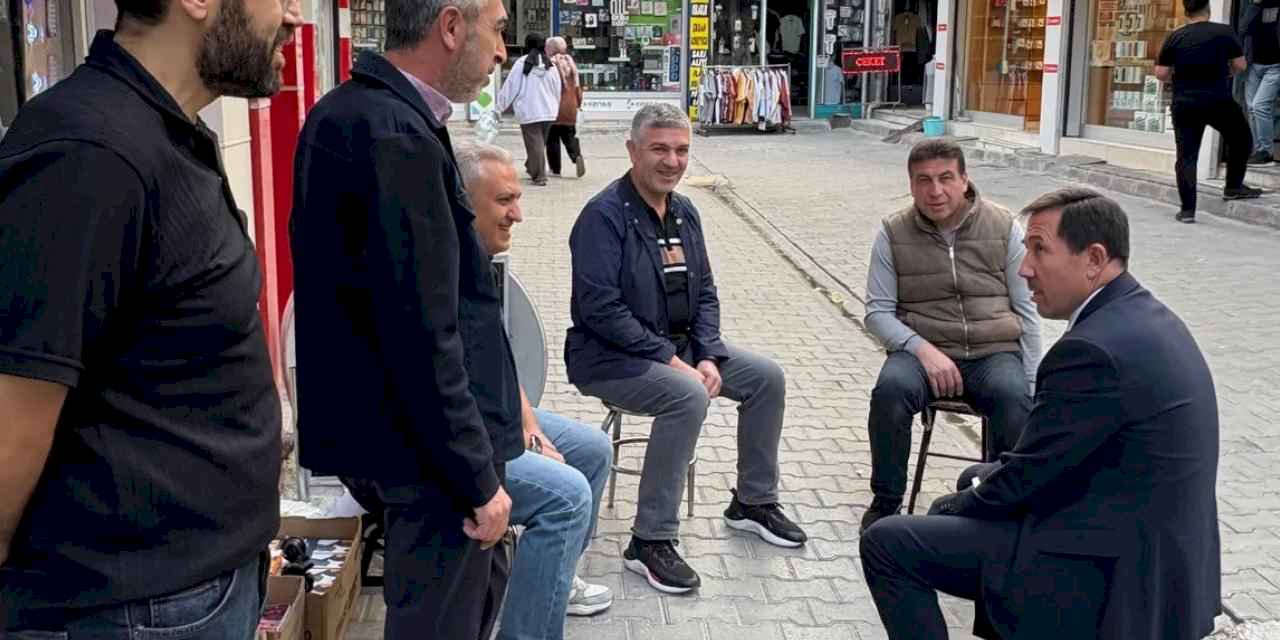 Konya Karatay’da esnafla buluşma