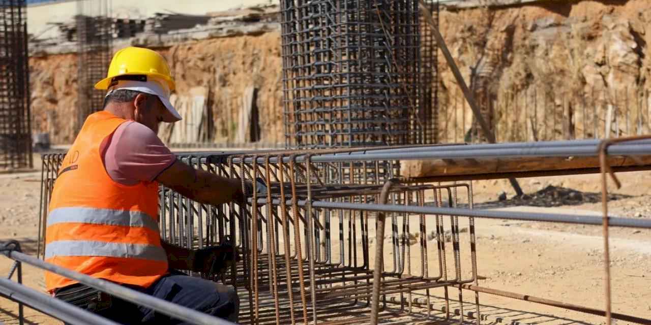 İzmir Yeşilyurt'a modern pazar yeri geliyor 