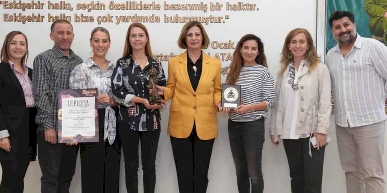 Eskişehir Şehir Tiyatroları’na Sırbistan’dan uluslararası ödül