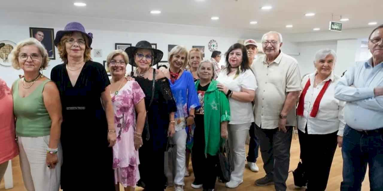 İzmir Büyükşehir’den ileri yaşlılara destek