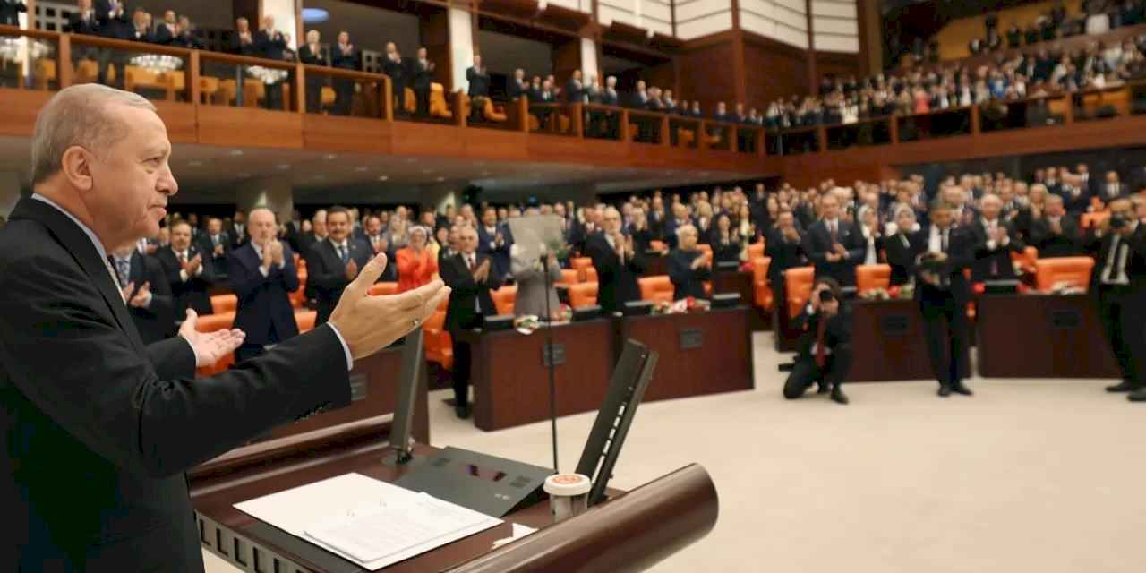 Cumhurbaşkanı Erdoğan: Mesele Türkiye ise gerisi teferruattır