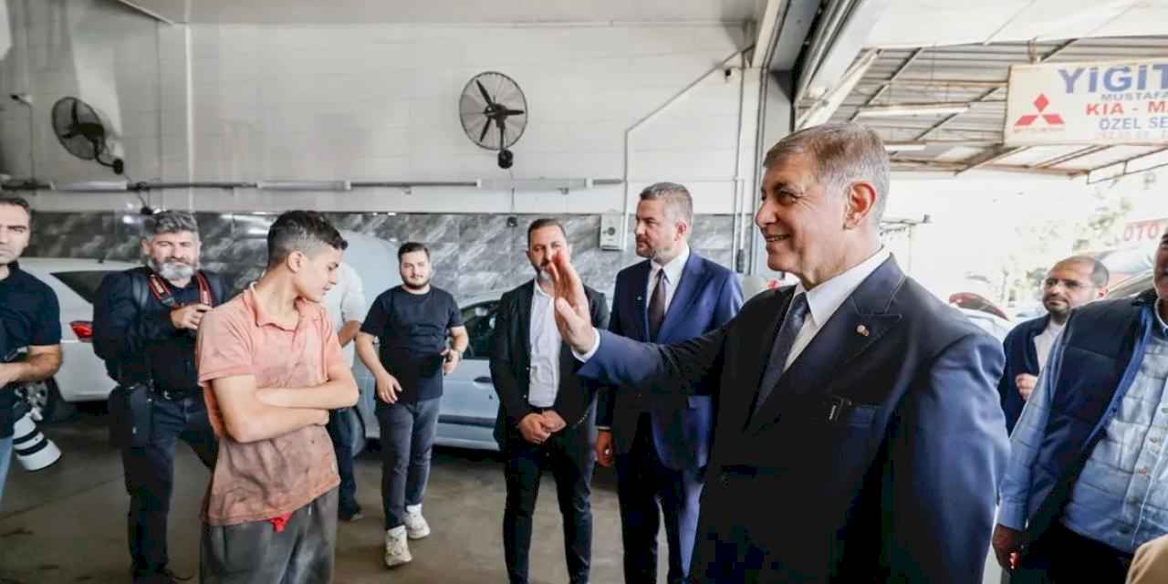 İzmir'de 6. Sanayi Sitesi esnafıne Başkan Tugay'dan ziyaret