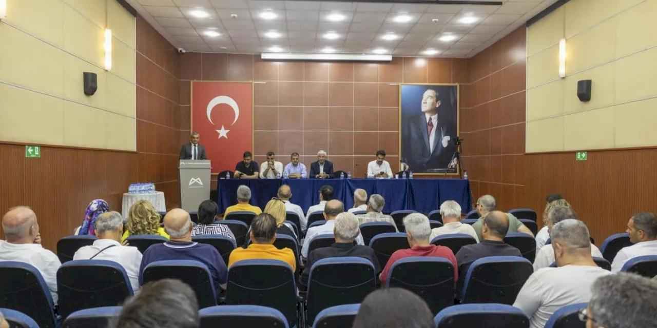 Mersin Büyükşehir’den Akdeniz’de muhtarlarla verimli istişare toplantısı