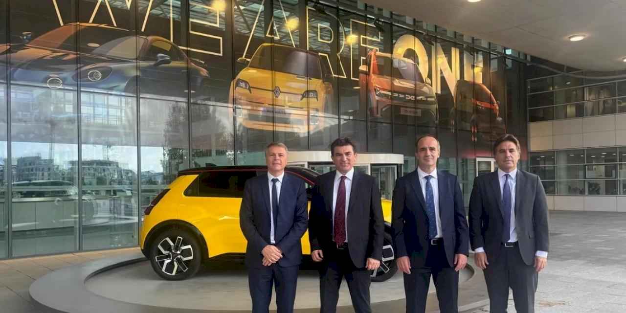 OYAK ve Renault Group’tan güçlü iş birliği... 2026’da Bursa’da yeni modeller üretilecek