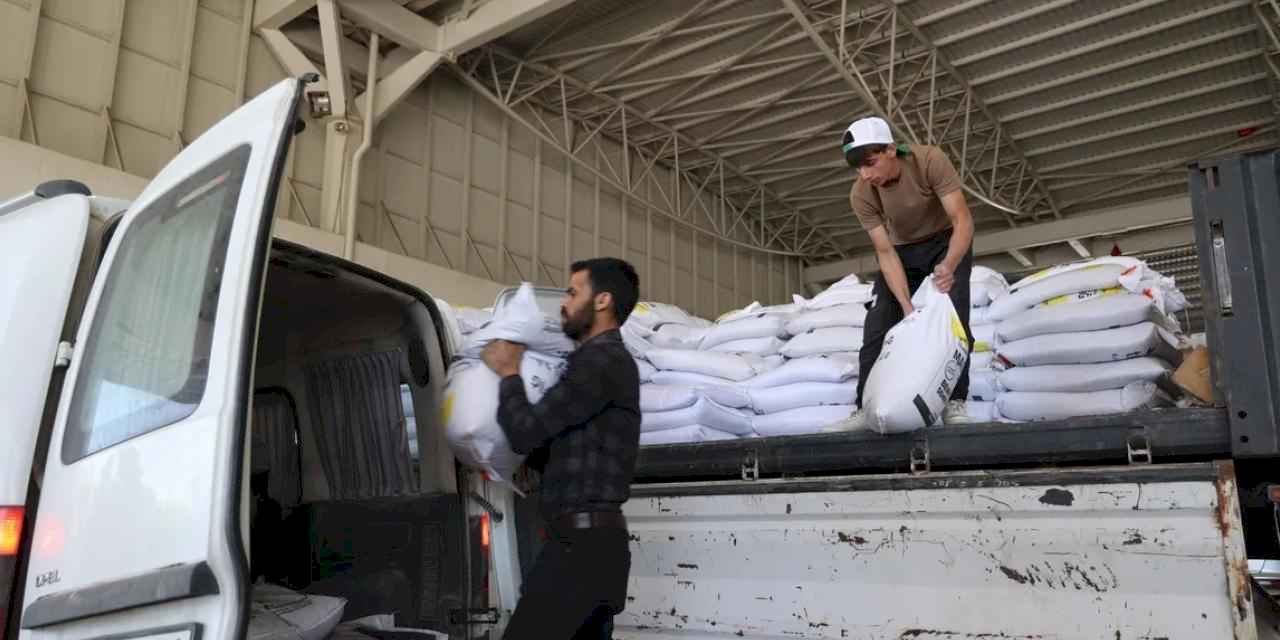 Konya Büyükşehir'den üreticiye tohum desteği