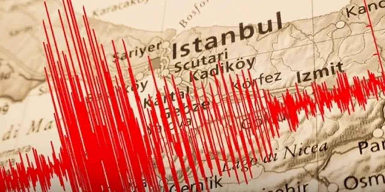 Deprem sonrası İstanbul'da 4 binada ağır hasar! 17 vatandaş panikle hastanelik