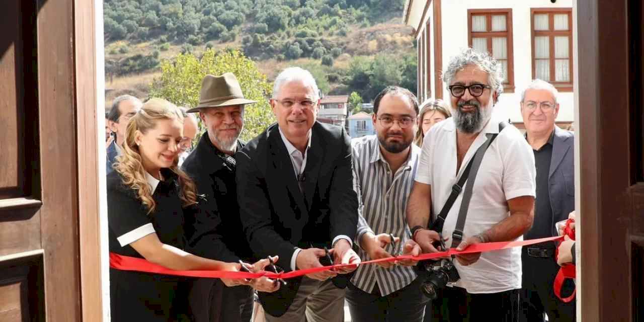 Bursa Mudanya'da 1. Fotoğraf Günleri Tirilye'de başladı