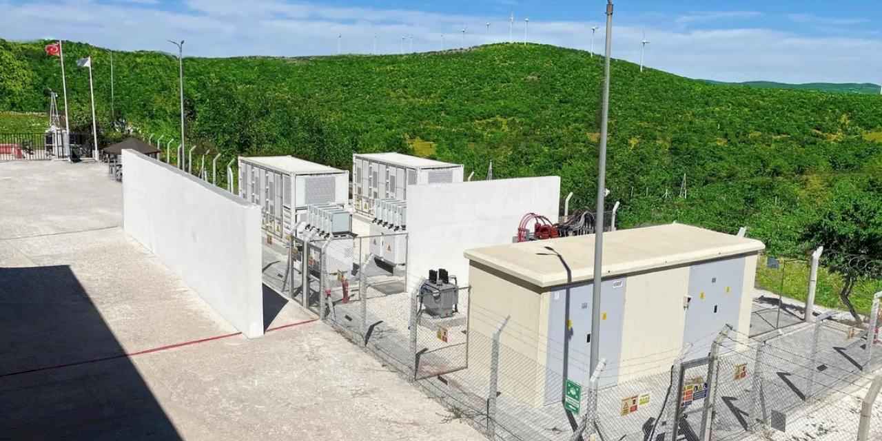 Polat Enerji, Türkiye’nin İlk Entegre Elektrik Depolama Sistemini Devreye Aldı