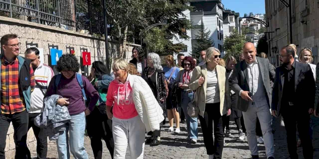 Kayseri Talas'ta Finlandiya heyetine tarihi gezi