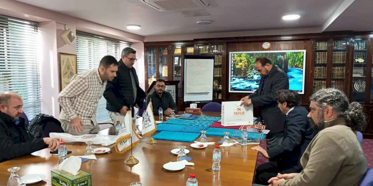 Birleşik Krallık’ın Tarihi Binaları, Camileri Türk Halılarıyla Döşenecek