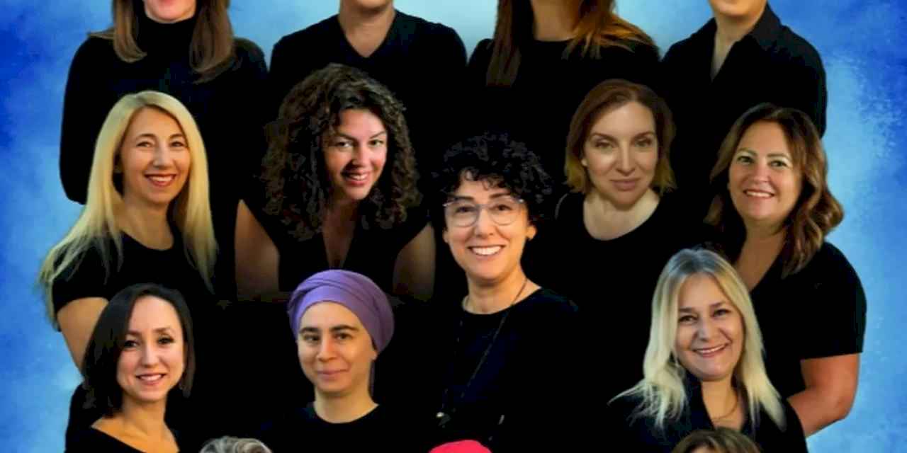 Bursalı 'Biz' kadınlardan 'sarmal' sergi