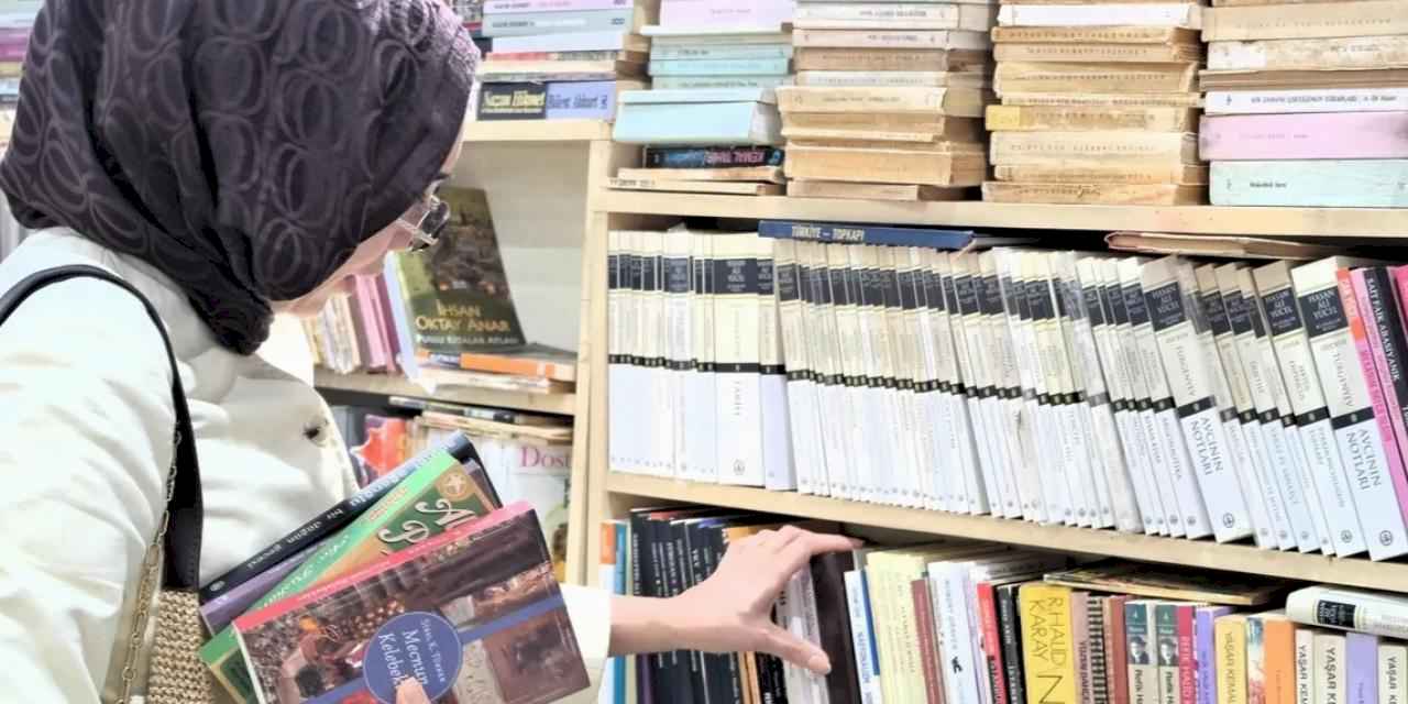 Kocaeli Kitap Fuarı’nda sahaflar geçmişe ışık tuttu