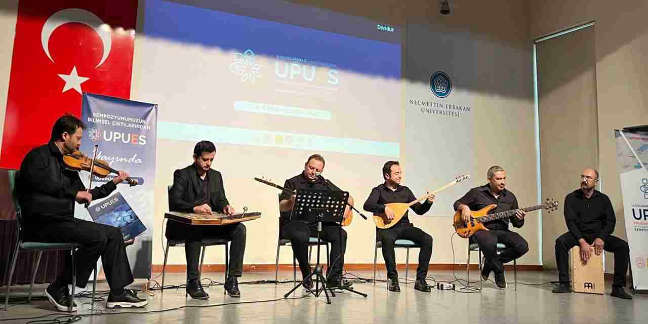 5. UPUES Sempozyumu Türk Halk Müziği Konseriyle Başladı