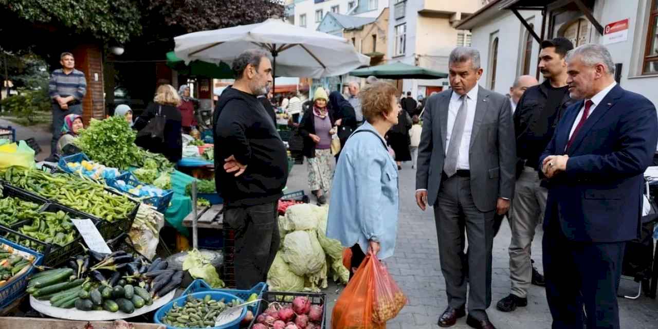 Artvin Valisi Ergün'den halk pazarına ziyaret