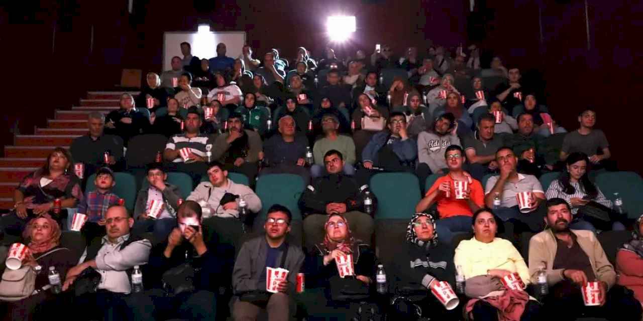 Konya’da Kudüs direnişi engelsiz gösterimle aktarıldı