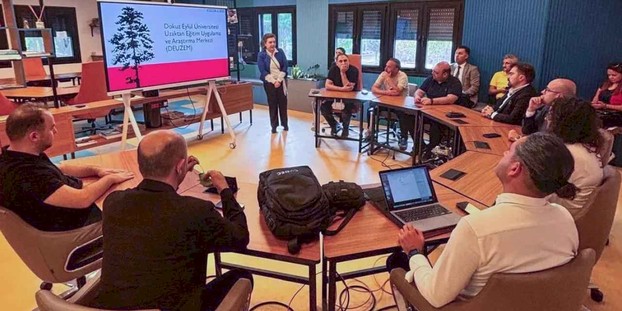 Dokuz Eylül'ün uzaktan eğitim altyapısı tanıtıldı