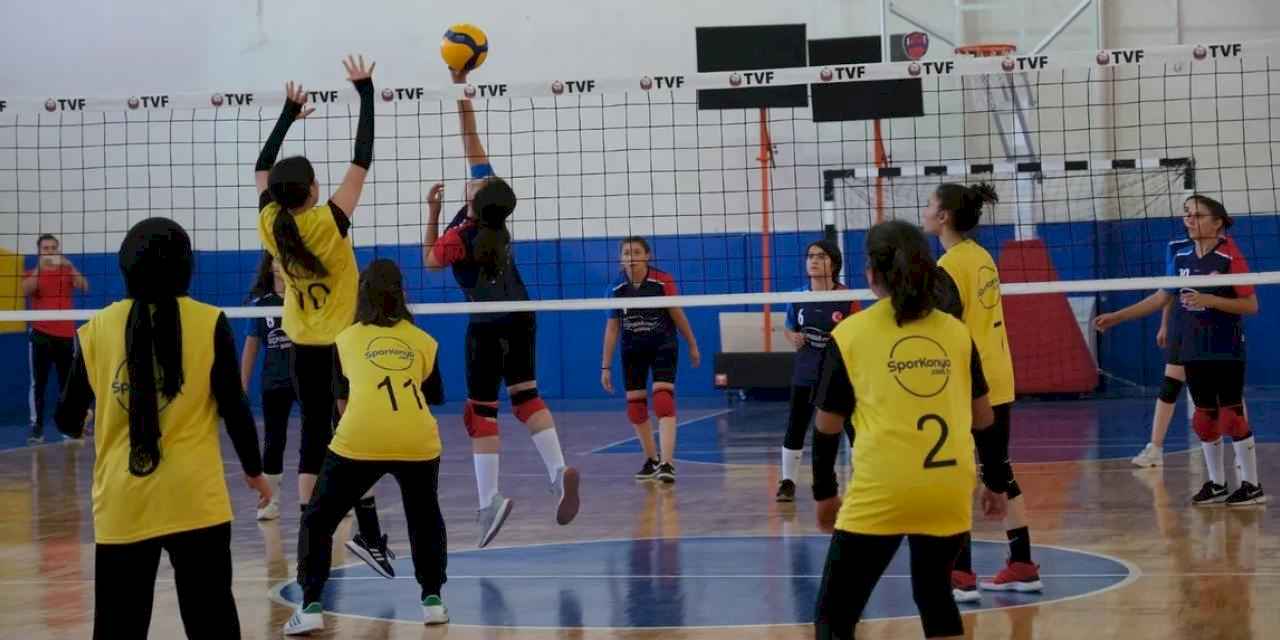 Konya'da 'kış spor'larında kayıt heyecanı