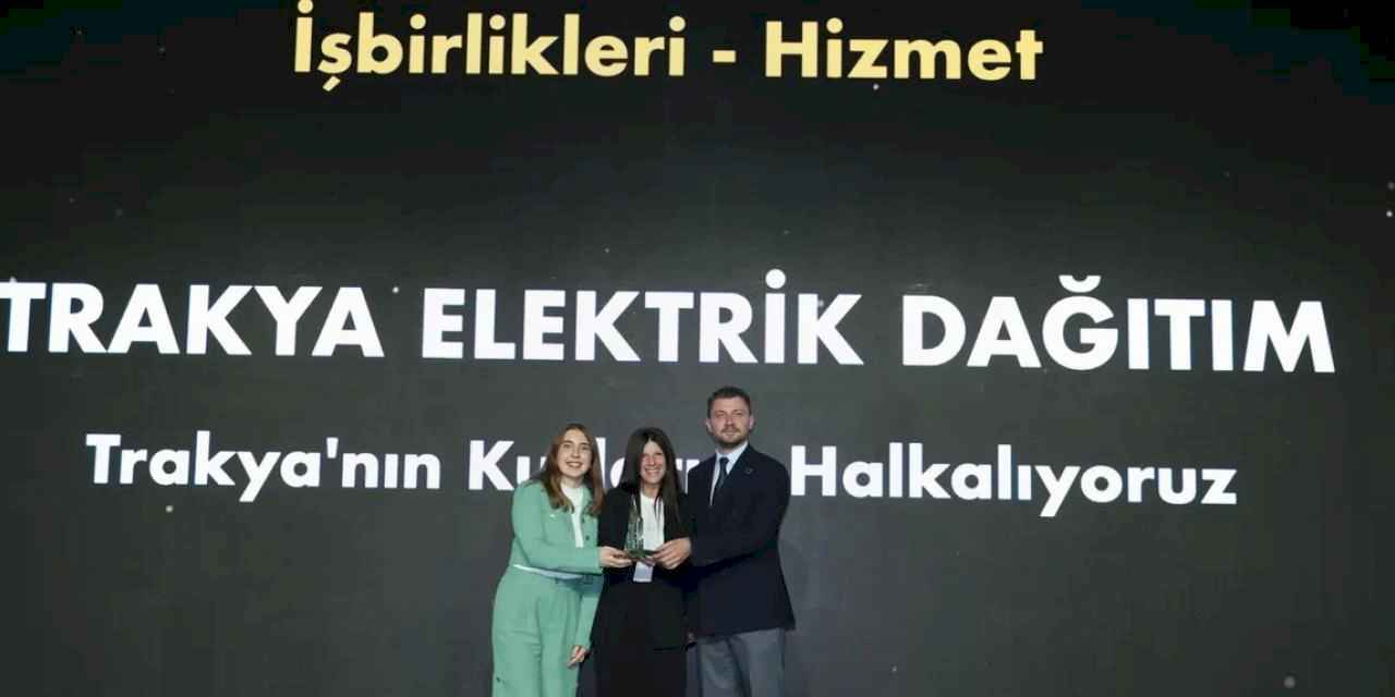 Sürdürülebilirlik Akademisi’nden TREDAŞ’a “İş Birliği” Ödülü