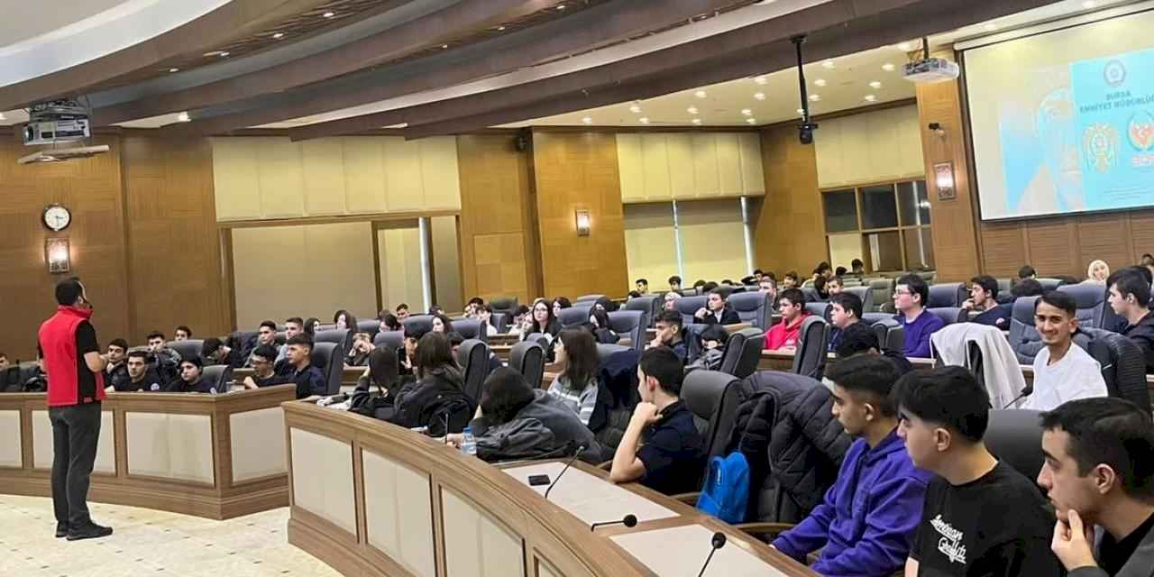 Bursa Büyükşehir'de stajyerlerin motivasyonu artılıyor