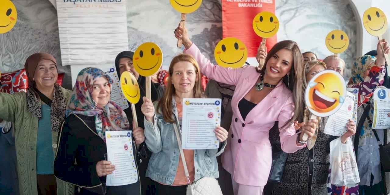 Yelda Başaran’dan Gülümseten ‘Mutluluk Reçetesi