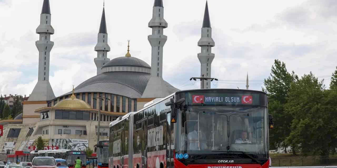 Sakarya'da toplu taşımada öğrencilerin tercihi Büyükşehir... Aylık kullanım verileri açıklandı