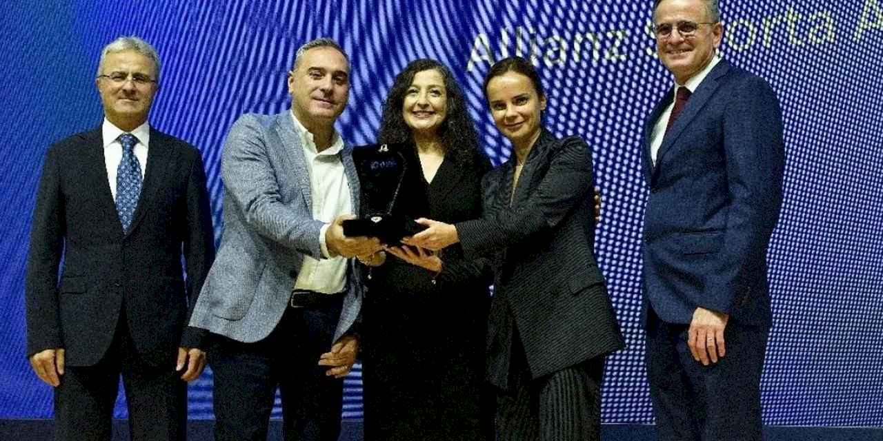 Allianz 2024 Entegre Raporu Ödüllendirildi