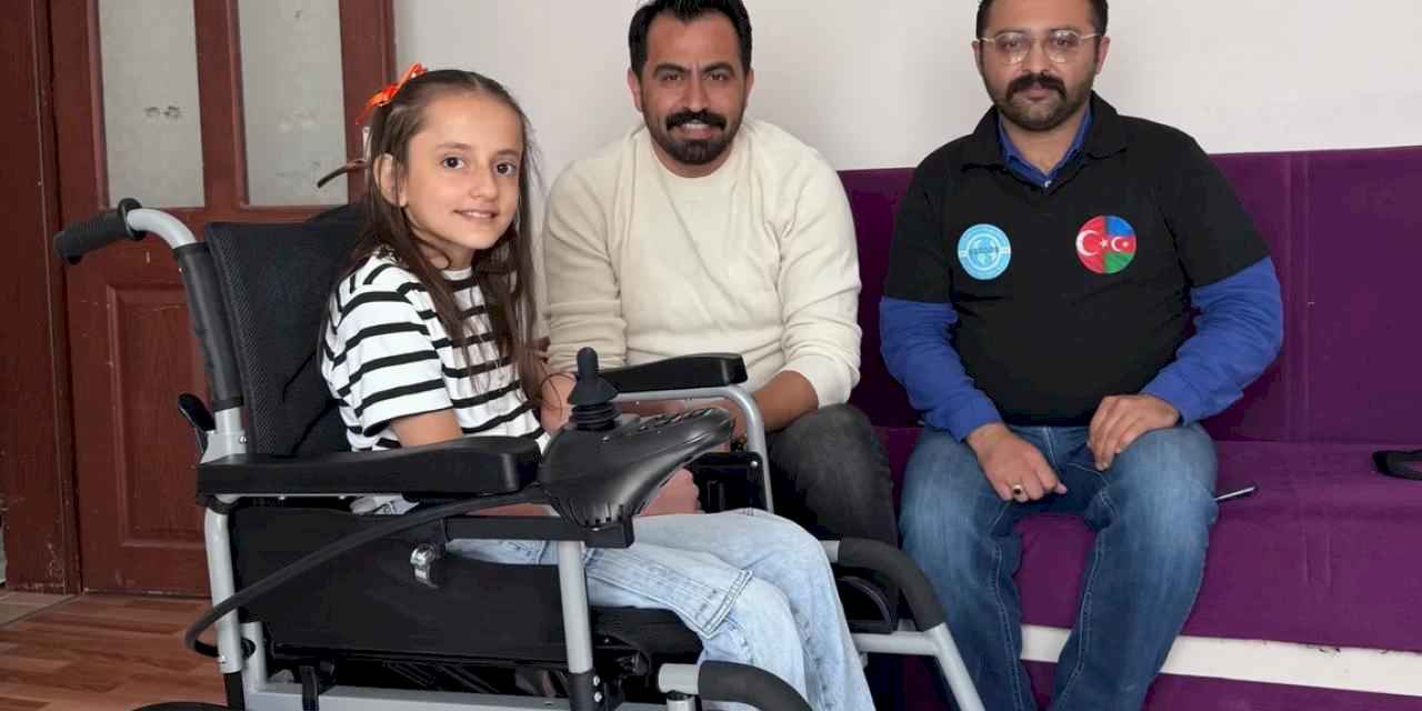 İş insanı Ceylan Ünsal’dan Dünya Kız Çocukları Günü’nde Ecrin’e destek