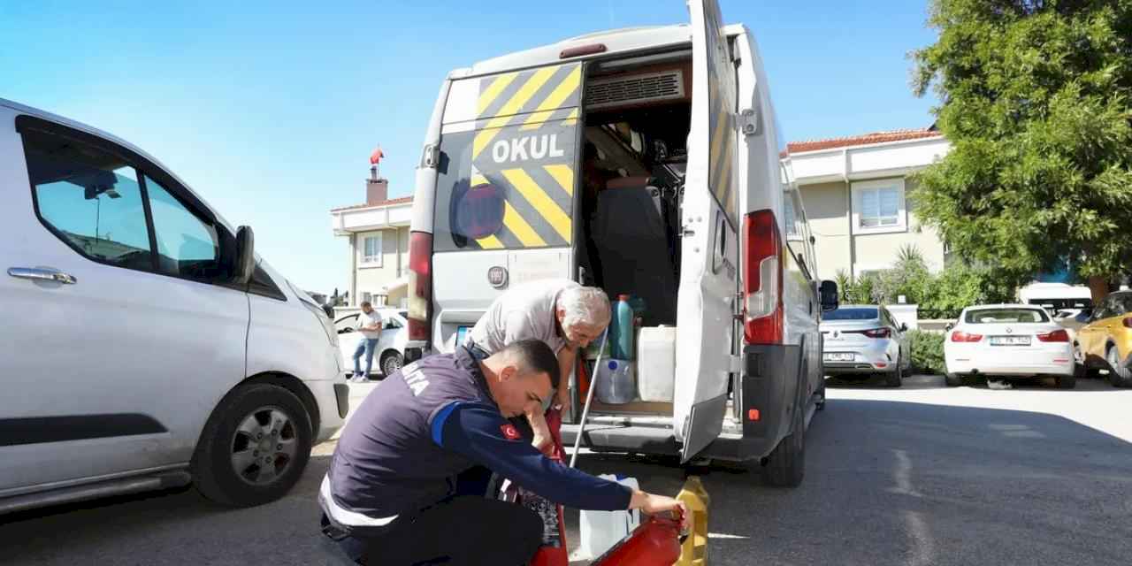İzmir Narlıdere'de okul servislerine sıkı denetim