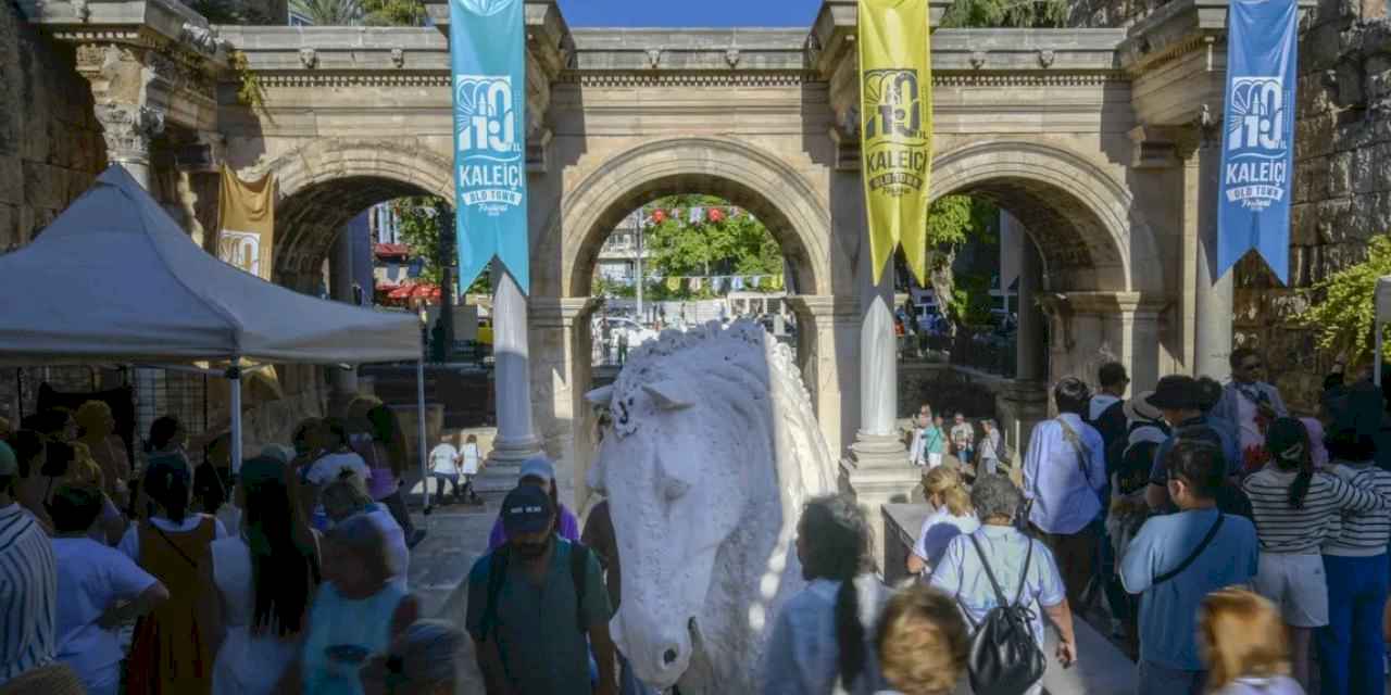 Antalya'da 10. Kaleiçi Old Town Festivali sona erdi