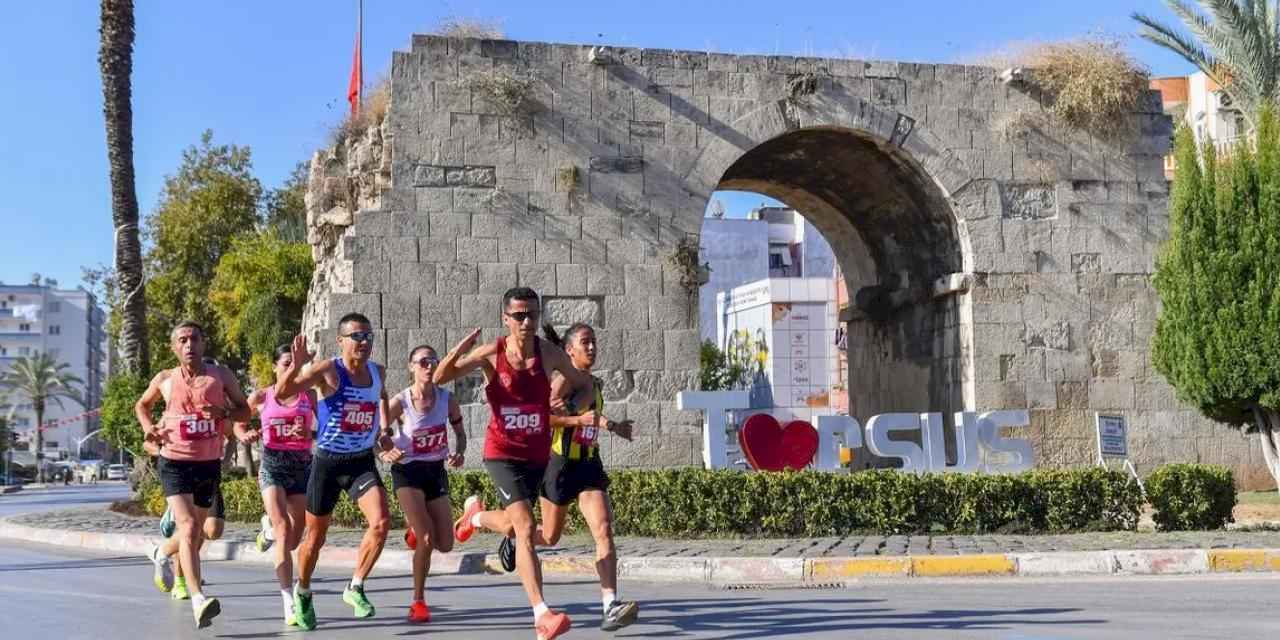 ‘Uluslararası Tarsus Yarı Maratonu’ heyecanı Mersin’i sardı