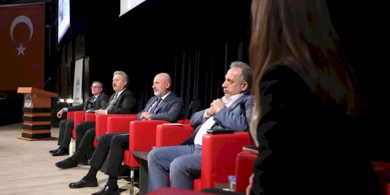 Mustafa Palancıoğlu 'kentsel dönüşüm'ü anlattı