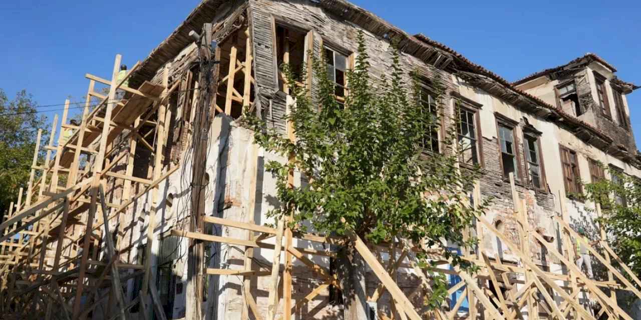 Muğla Milas'ta görkemli konak hayat buluyor