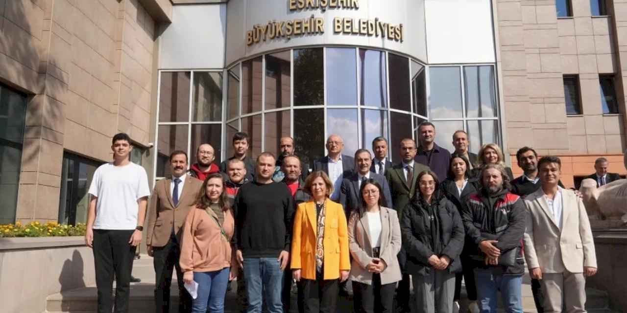 Eskişehir'de moto kuryelerin sorunları masaya yatırıldı